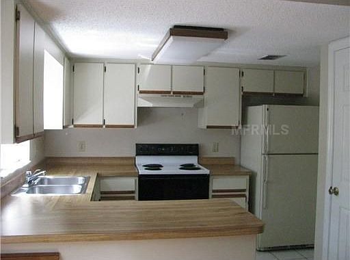 5th image of 611 E Amelia St APT 6