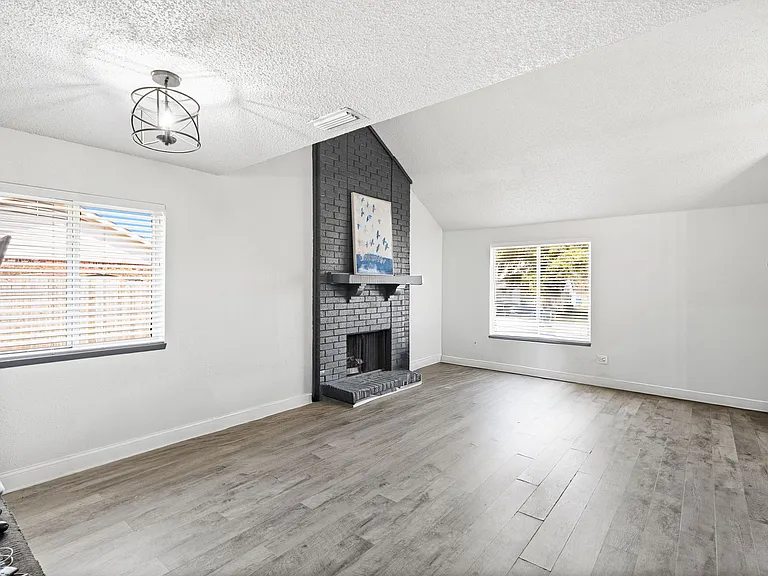 6021 Jester Dr — Photo 10