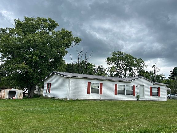 3rd image of 2537 W Evergreen Dr