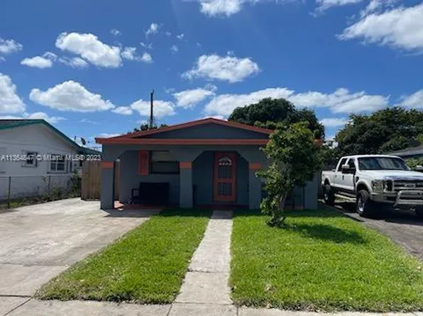 2840 NW 3rd St, Pompano Beach, FL 33069