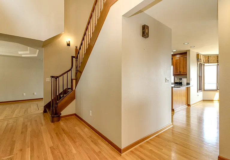 11618 Jennifer Ct E — Photo 35