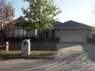 2314 Cromwell Dr, Arlington, TX 76018