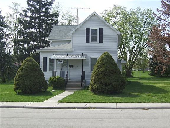 3rd image of 131 N High St