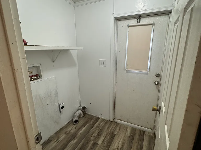 5318 Lower Mission Valley Rd — Photo 5