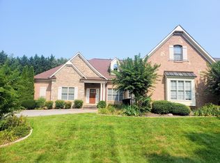 2405 N Beech Ln, Greensboro, NC 27455