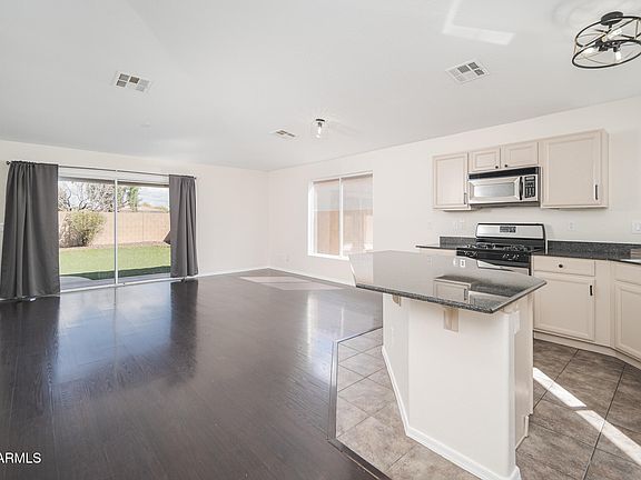 5th image of 14856 W SHAW BUTTE Drive