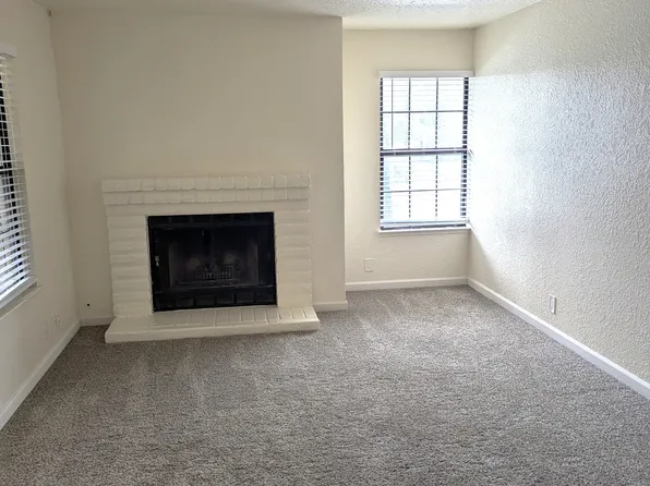 Willowcreek Apartments