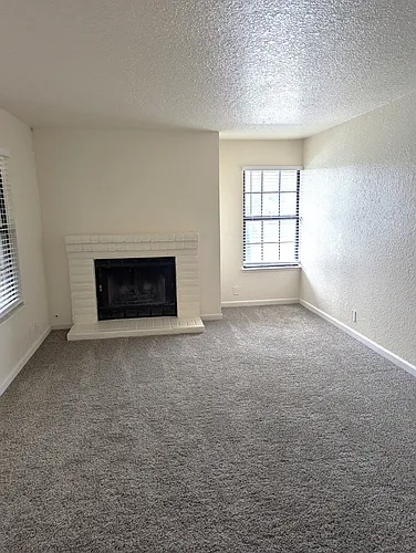 Willowcreek Apartments Photo 1