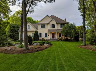 70 Colonial Dr, Mansfield, MA 02048