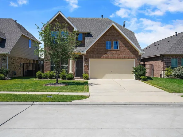 19926 Whistle Creek Ln, Cypress, TX 77433