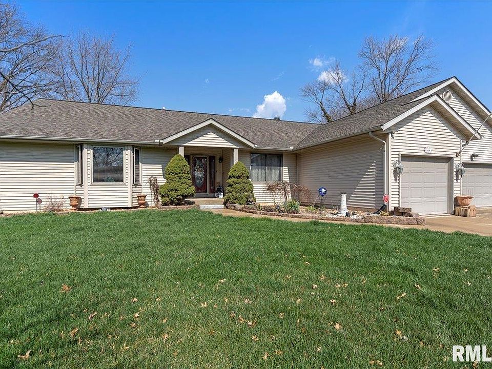 48 Covered Bridge Acres, Glenarm, IL 62536 | Zillow