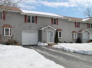 8 Hill Ct, Dudley, MA 01571