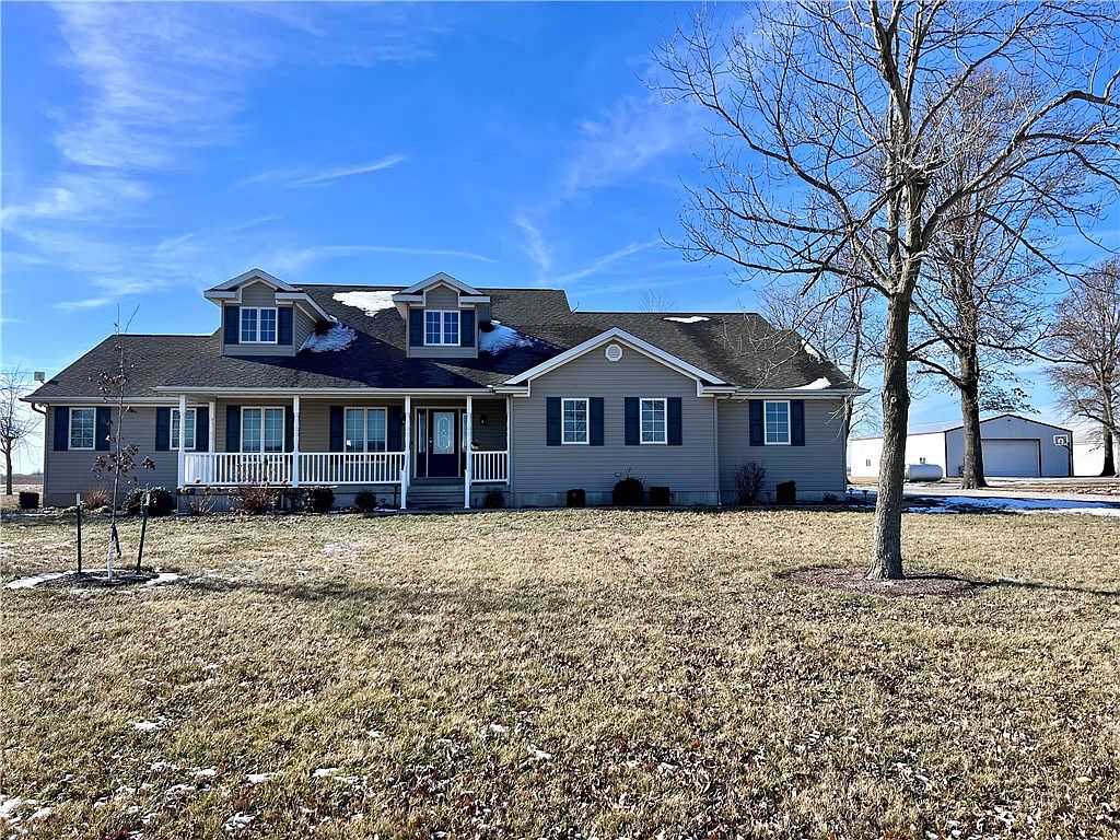 1933 N 200th St, Saint Elmo, IL 62458 MLS 6240020 Zillow