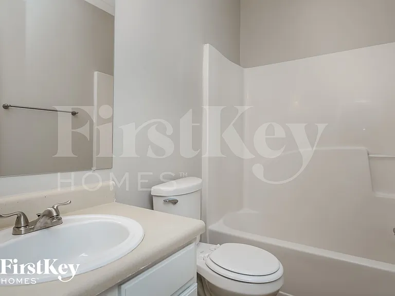 71 Gardenia Ln — Photo 17