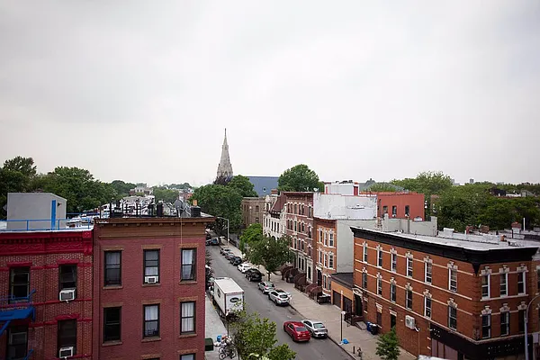 Rented by Brooklyn Group | media 16