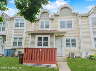 12 Grissom Ave, Staten Island, NY 10314