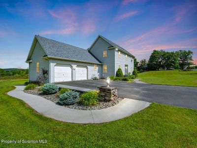 55 Wilbur Hill Rd, Dalton, PA, 18414