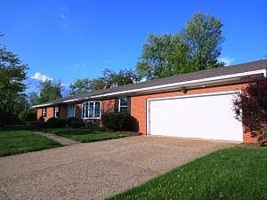 2nd image of 4496 E Loos Cres
