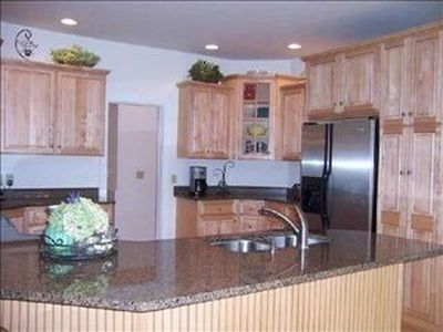 6592 Bradhurst St, Victor, NY, 14564