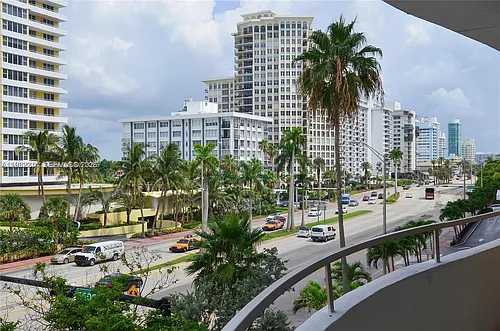 5555 Collins Ave #4A Photo 1