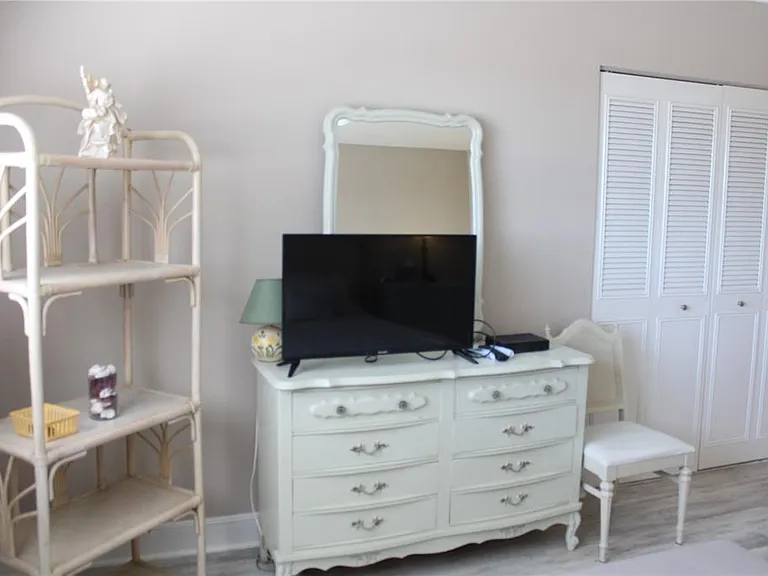 4460 Ironwood Cir #501A — Photo 10