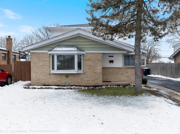 12416 S Loveland St, Alsip, IL 60803