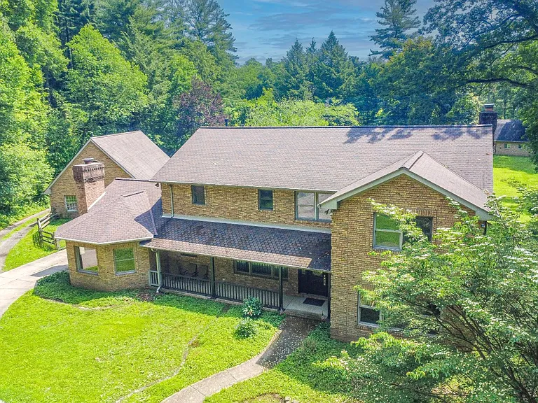 3423 Yellow Creek Rd — Photo 131