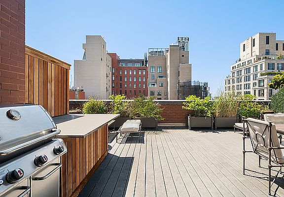3rd image of 55 Vestry St #7B