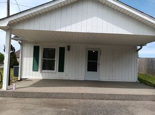 1047 Victory Ln, Greenbrier, TN 37073