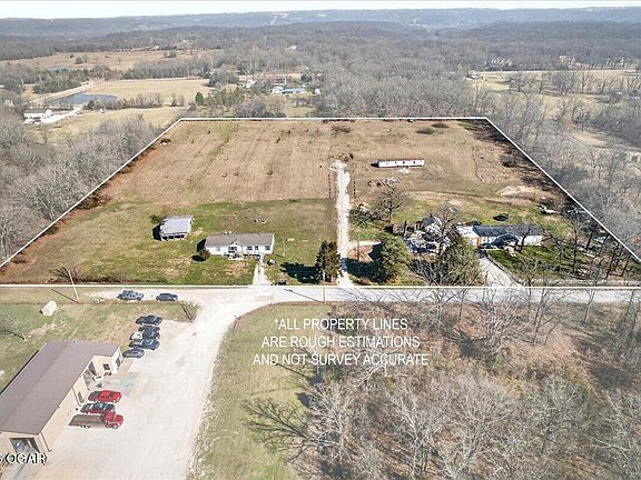 2nd image of 4196 Coyote Dr