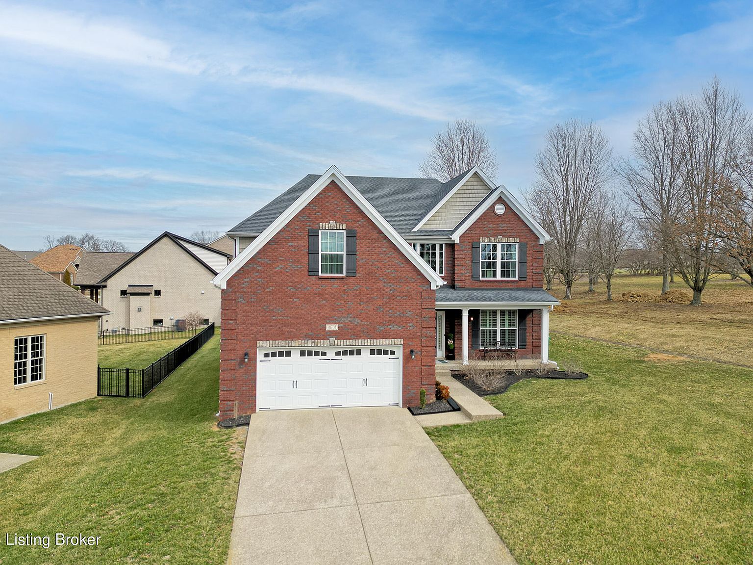 みわく 18705 Foxbough Glen Pl, Louisville, KY 40245 | Zillow