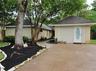 3219 Red Robin Loop, Bryan, TX 77802