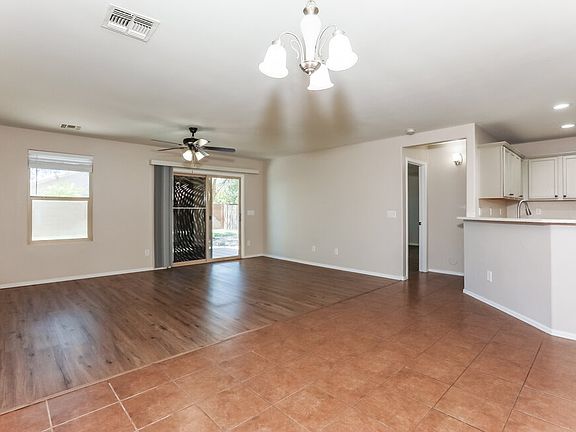 5th image of 37870 N Beverly Ave