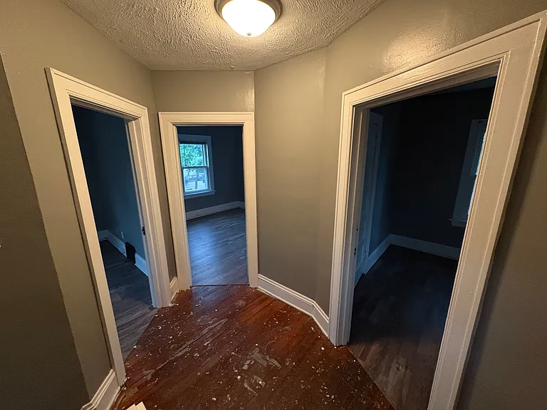 1418 Grant St — Photo 9
