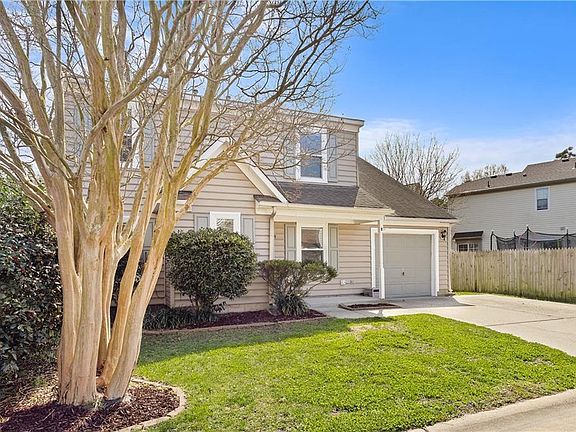 2nd image of 119 Stoney Ridge Ave