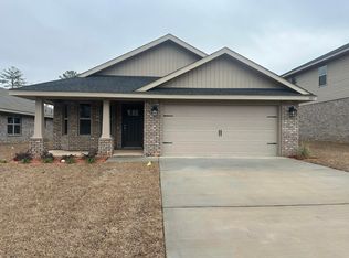 187 Ridgeway Cir, Crestview, FL 32536