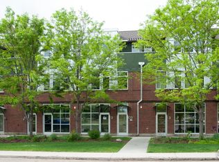 940 Kimbark St UNIT B, Longmont, CO 80501