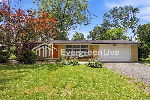 1120 Hathaway Dr Photo 1