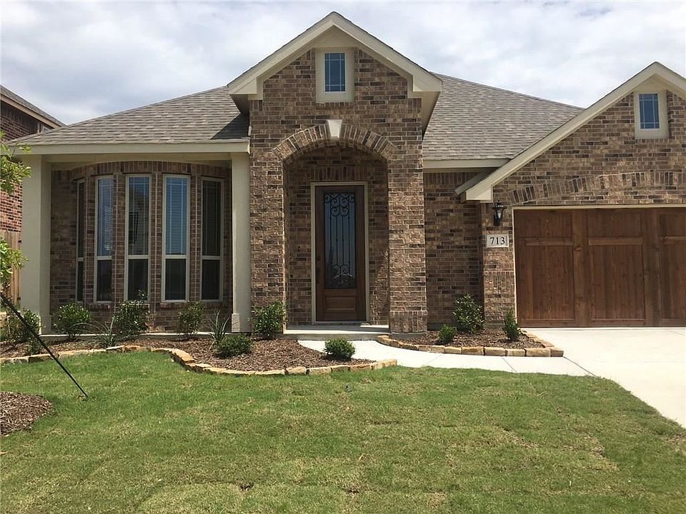 1st image of 713 Paintbrush Ct