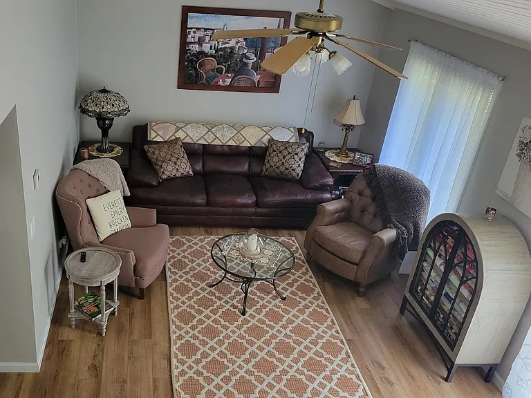 214 1/2 Greenwood Ave #B — Photo 12