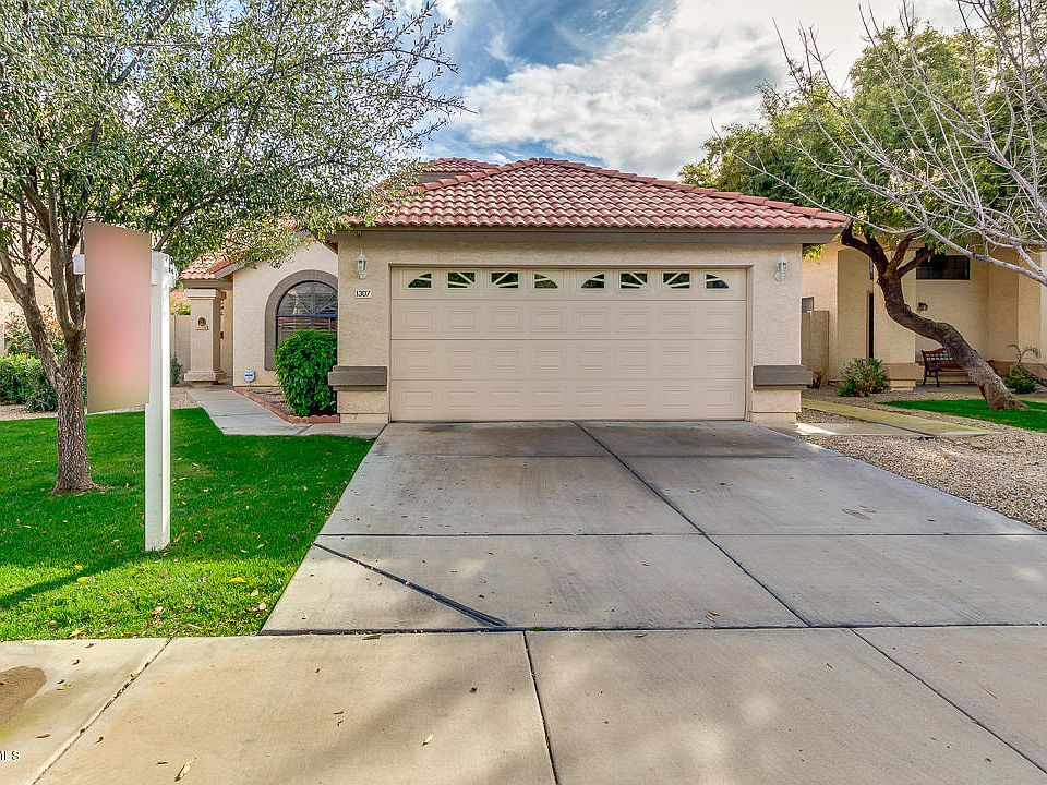 1st image of 1307 W Seascape Dr