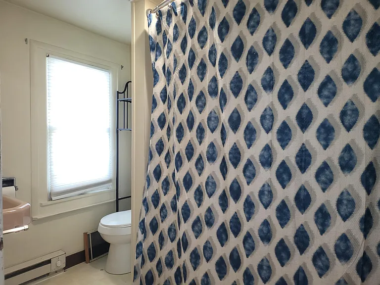 321 W Main St — Photo 17