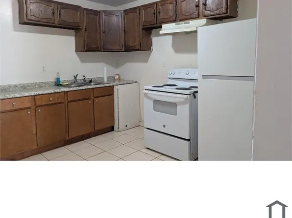 9630 N 10th St APT B, Tampa, FL 33612