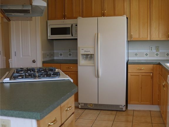 5th image of 4721 N Orchard St
