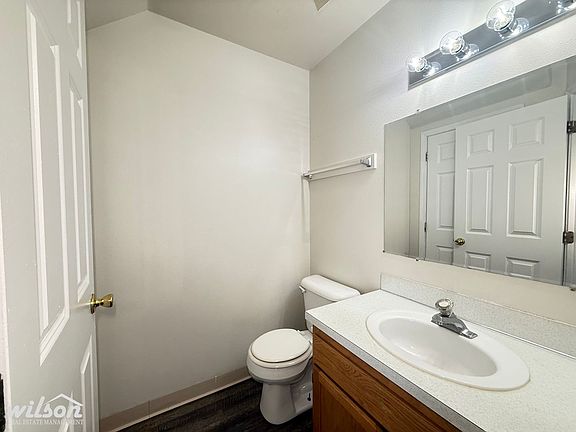 5th image of 1103 Browne Ave APT 1