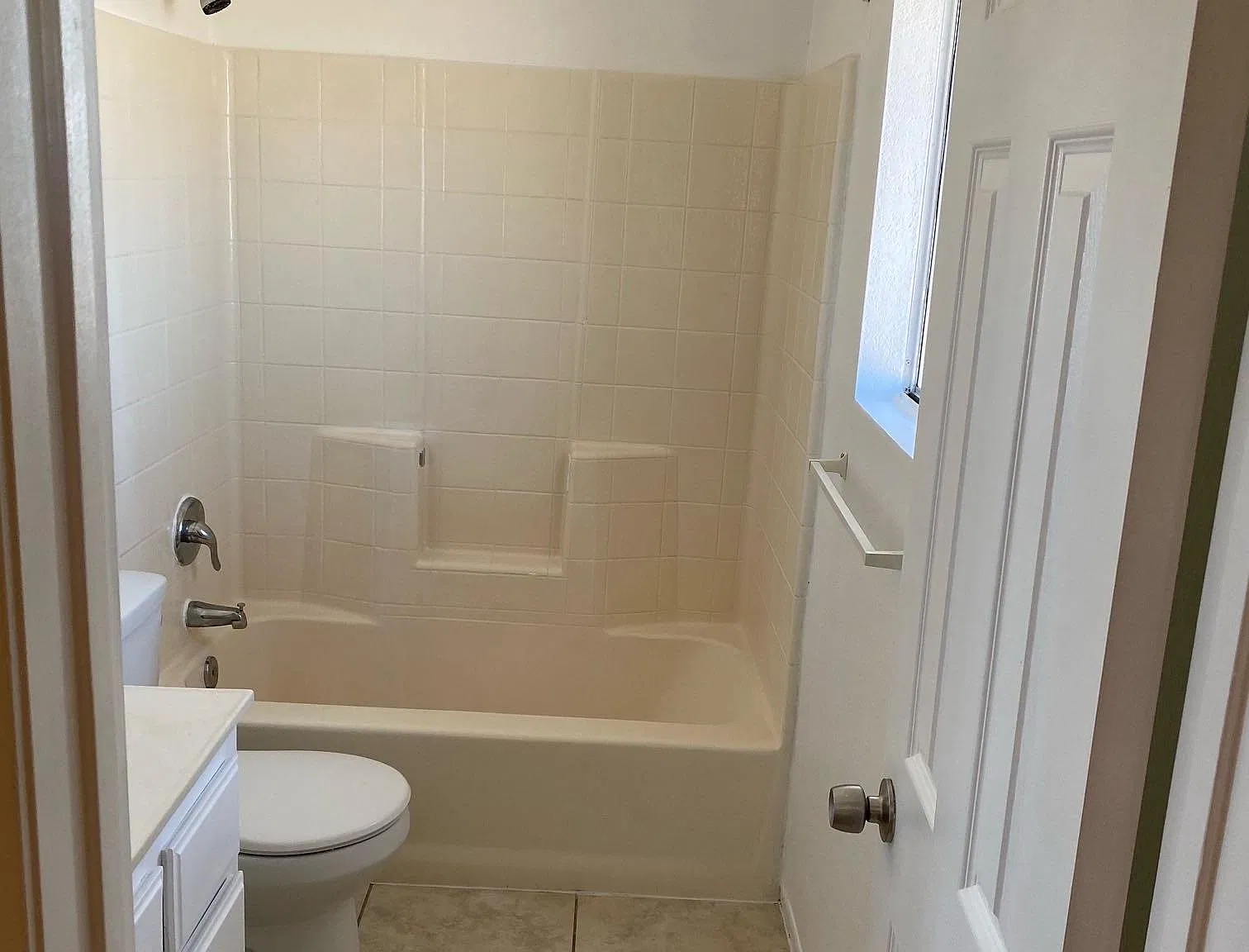 16530 Las Palmas St — Photo 2