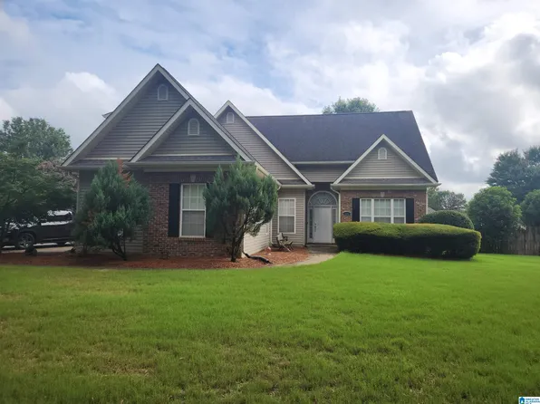 204 Sunrise Ct, Alabaster, AL 35007