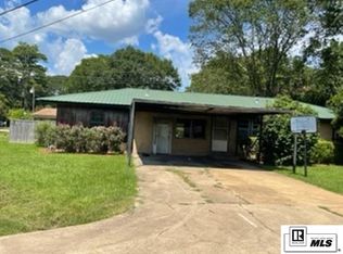 10566 Crescent Dr, Bastrop, LA 71220