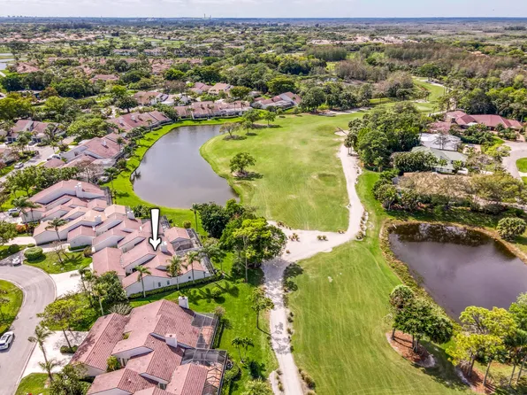 18 Edinburgh Drive, Palm Beach Gardens, FL 33418