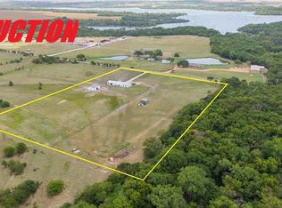 1195 Buck Creek Rd, Tioga, TX 76271